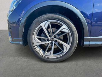 Audi Q3 35 TFSI Black Edition 5dr S Tronic