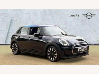MINI Hatch 1.5 Cooper Exclusive 5dr Auto [Comfort/Nav Pack]