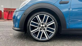 MINI Hatchback 5dr 1.5 Cooper Exclusive 5dr Auto