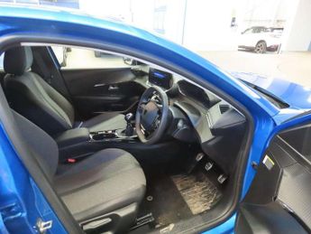 Peugeot 208 1.2 PureTech 100 Allure 5dr