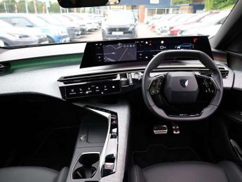 Peugeot 3008 1.2 Hybrid 136 GT 5dr e-DSC6