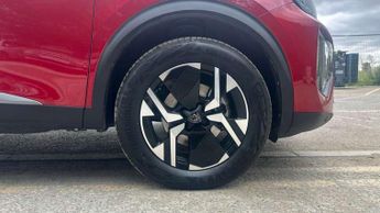 Peugeot 2008 1.2 Hybrid 136 Allure 5dr e-DSC6