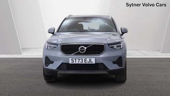Volvo XC40 2.0 B3P Core 5dr Auto