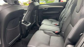 Volvo XC90 2.0 B5P [250] Plus Dark 5dr AWD Geartronic