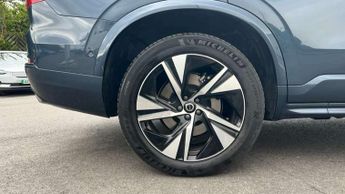 Volvo XC90 2.0 B5P [250] Plus Dark 5dr AWD Geartronic
