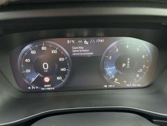 Volvo XC40 1.5 T3 [163] R DESIGN Pro 5dr Geartronic