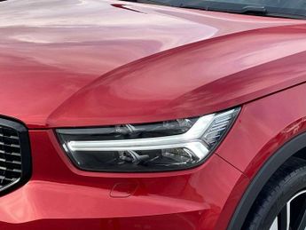Volvo XC40 1.5 T3 [163] R DESIGN Pro 5dr Geartronic