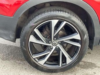 Volvo XC40 1.5 T3 [163] R DESIGN Pro 5dr Geartronic