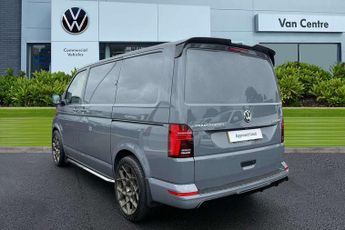 Volkswagen Transporter 2.0 BiTDI 204 Sportline Van DSG