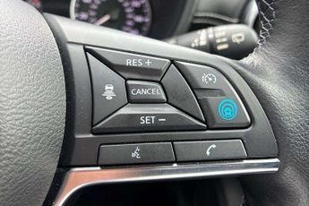 Nissan Juke 1.6 Hybrid Tekna 5dr Auto