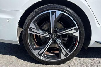 Audi A4 Avant 35 TFSI Black Edition 5dr S Tronic