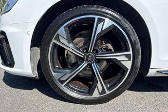 Audi A4 Avant 35 TFSI Black Edition 5dr S Tronic
