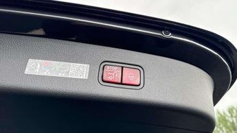 Mercedes-Benz GLC GLC 300d 4Matic AMG Line Premium 5dr 9G-Tronic