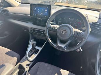 Toyota Yaris 1.5 Hybrid Icon 5dr CVT