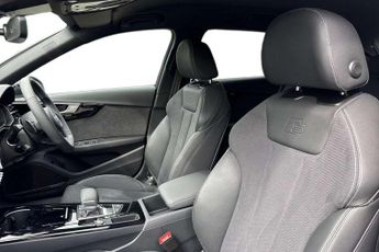 Audi A4 Avant 35 TFSI Black Edition 5dr S Tronic