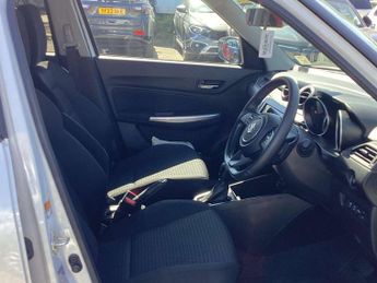 Suzuki Swift 1.2 Dualjet 83 12V Hybrid SZ5 5dr Auto