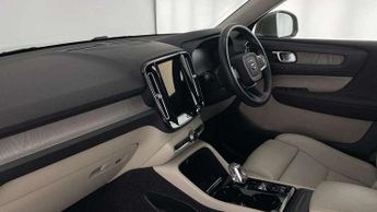 Volvo XC40 2.0 B4P Inscription Pro 5dr Auto
