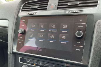 Volkswagen Golf Estate 1.4 TSI SE 5dr