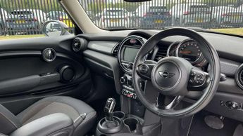 MINI Hatchback 1.5 Cooper II 3dr Auto
