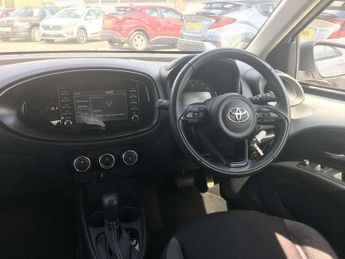 Toyota Aygo X 1.0 VVT-i Pure 5dr Auto