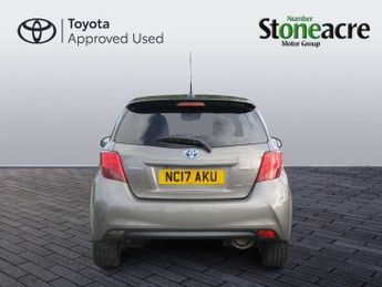 Toyota Yaris 1.5 Hybrid Design 5dr CVT