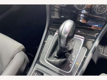 Volkswagen Golf 2.0 TDI GT Edition 5dr DSG