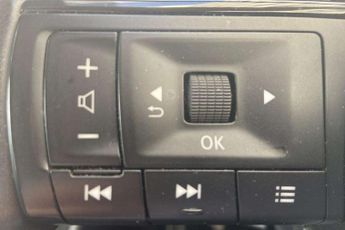 Nissan Qashqai 1.3 DiG-T MH 158 N-Connecta 5dr Xtronic
