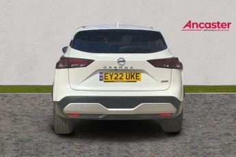 Nissan Qashqai 1.3 DiG-T MH 158 N-Connecta 5dr Xtronic