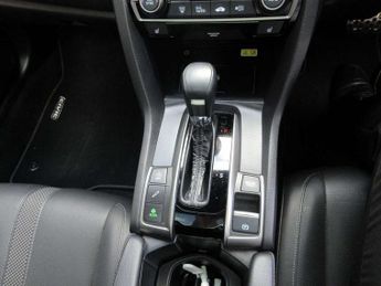Honda Civic 1.0 VTEC Turbo 126 EX 5dr CVT