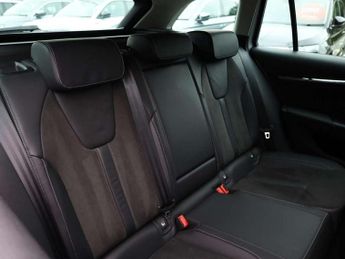 Skoda Octavia Estate 2.0 TDI 150 SE L 5dr DSG
