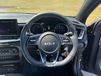 Kia Ceed 1.5T GDi ISG 138 GT-Line 5dr