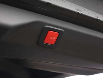 Peugeot 3008 1.2 Hybrid 136 GT 5dr e-DSC6