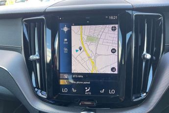 Volvo XC60 2.0 B5D R DESIGN Pro 5dr AWD Geartronic