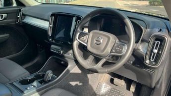 Volvo XC40 2.0 D3 Momentum 5dr Geartronic