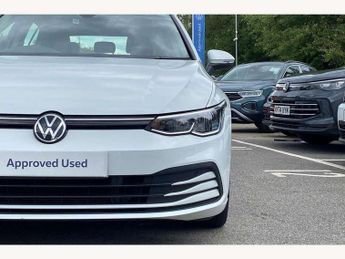Volkswagen Golf 1.0 TSI Life 5dr