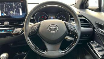 Toyota C-HR 1.8 Hybrid Design 5dr CVT