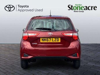 Toyota Yaris 1.5 VVT-i Icon Tech 5dr