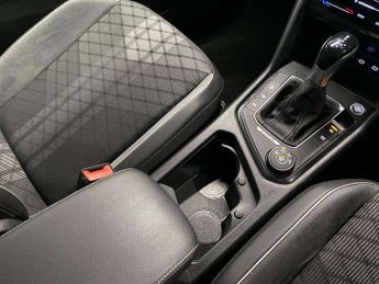 Volkswagen Tiguan 2.0 TSI 4Motion R-Line 5dr DSG