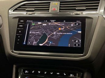 Volkswagen Tiguan Allspace 1.5 TSI EVO R-Line Tech 5dr DSG