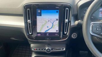 Volvo XC40 1.5 T3 [163] Momentum 5dr Geartronic