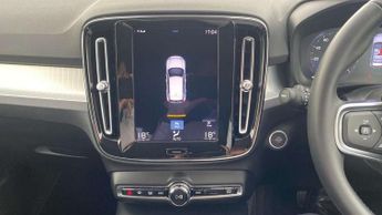 Volvo XC40 1.5 T3 [163] Momentum 5dr Geartronic