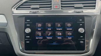 Volkswagen Tiguan 1.5 TSI 150 Life 5dr DSG