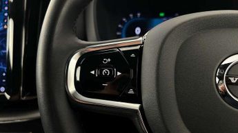 Volvo XC60 2.0 B4D R DESIGN 5dr AWD Geartronic