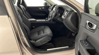 Volvo XC60 2.0 B5P Core 5dr AWD Geartronic