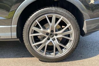 Audi Q3 40 TDI 193 Qtro Black Ed 5dr S Tronic [20" Alloy]