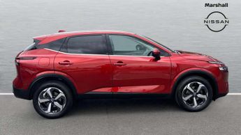 Nissan Qashqai 1.3 DiG-T MH N-Connecta 5dr