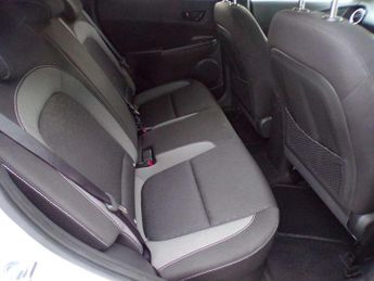 Hyundai Kona 1.6 GDi Hybrid Premium 5dr DCT
