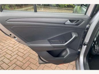Volkswagen T-Roc 1.5 TSI Style 5dr