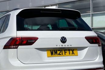 Volkswagen Tiguan 2.0 TDI R-Line 5dr DSG