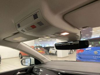 Volkswagen Polo 1.0 Life 5dr